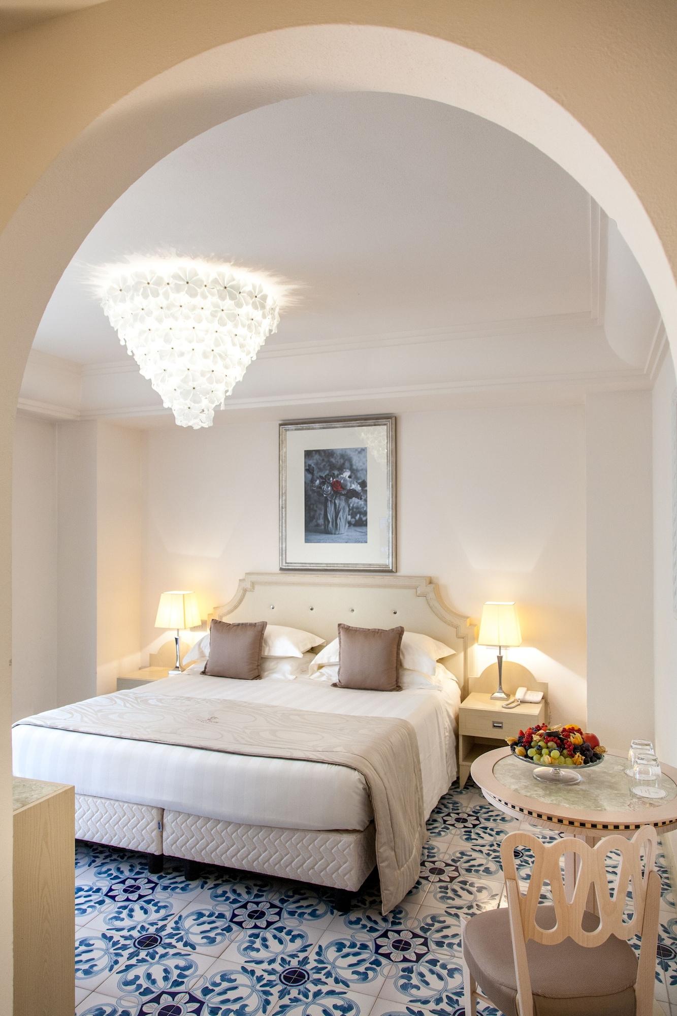 Palace Hotel Μιλάνο Μαριτίμα Εξωτερικό φωτογραφία