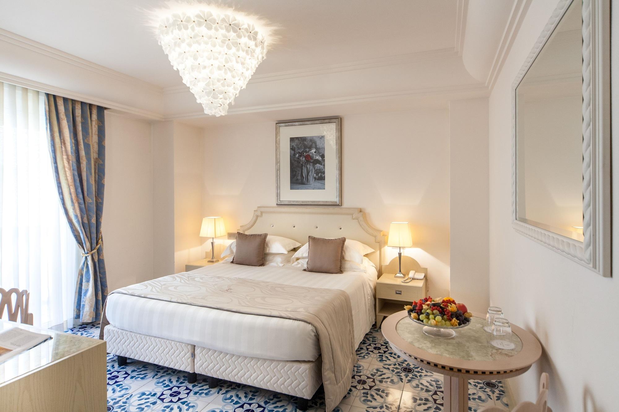 Palace Hotel Μιλάνο Μαριτίμα Εξωτερικό φωτογραφία
