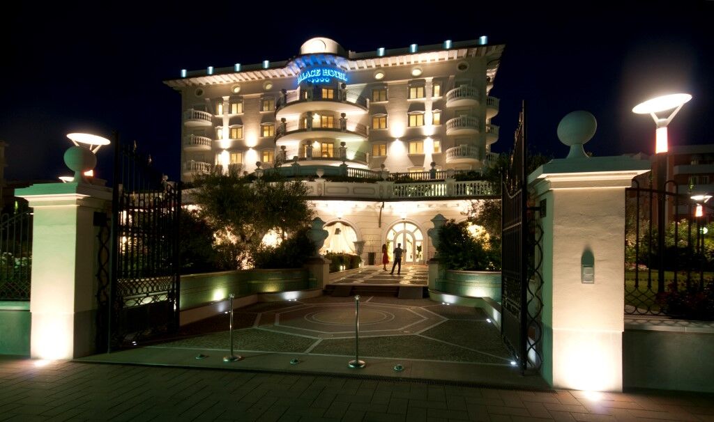 Palace Hotel Μιλάνο Μαριτίμα Εξωτερικό φωτογραφία