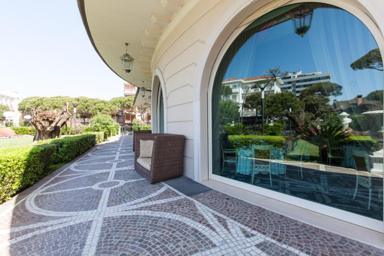 Palace Hotel Μιλάνο Μαριτίμα Εξωτερικό φωτογραφία