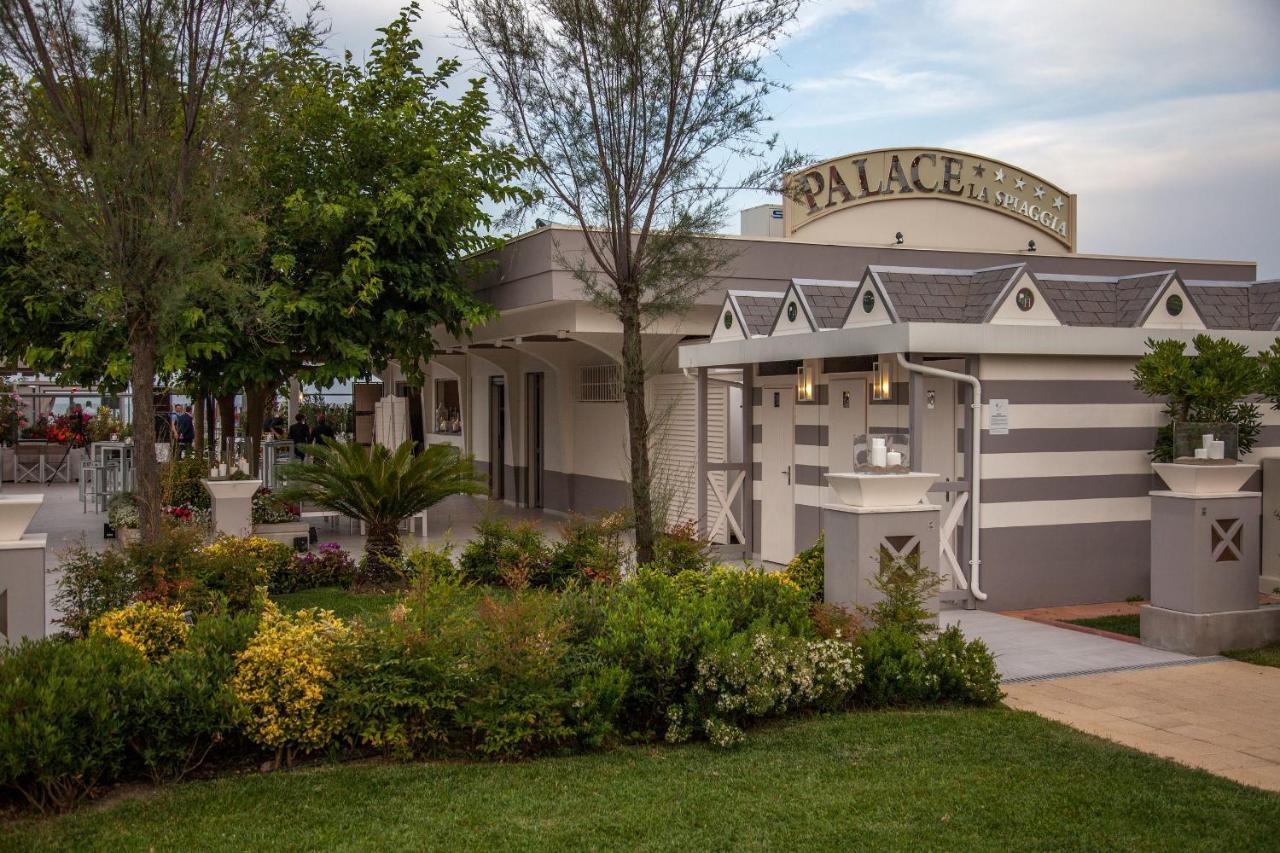 Palace Hotel Μιλάνο Μαριτίμα Εξωτερικό φωτογραφία