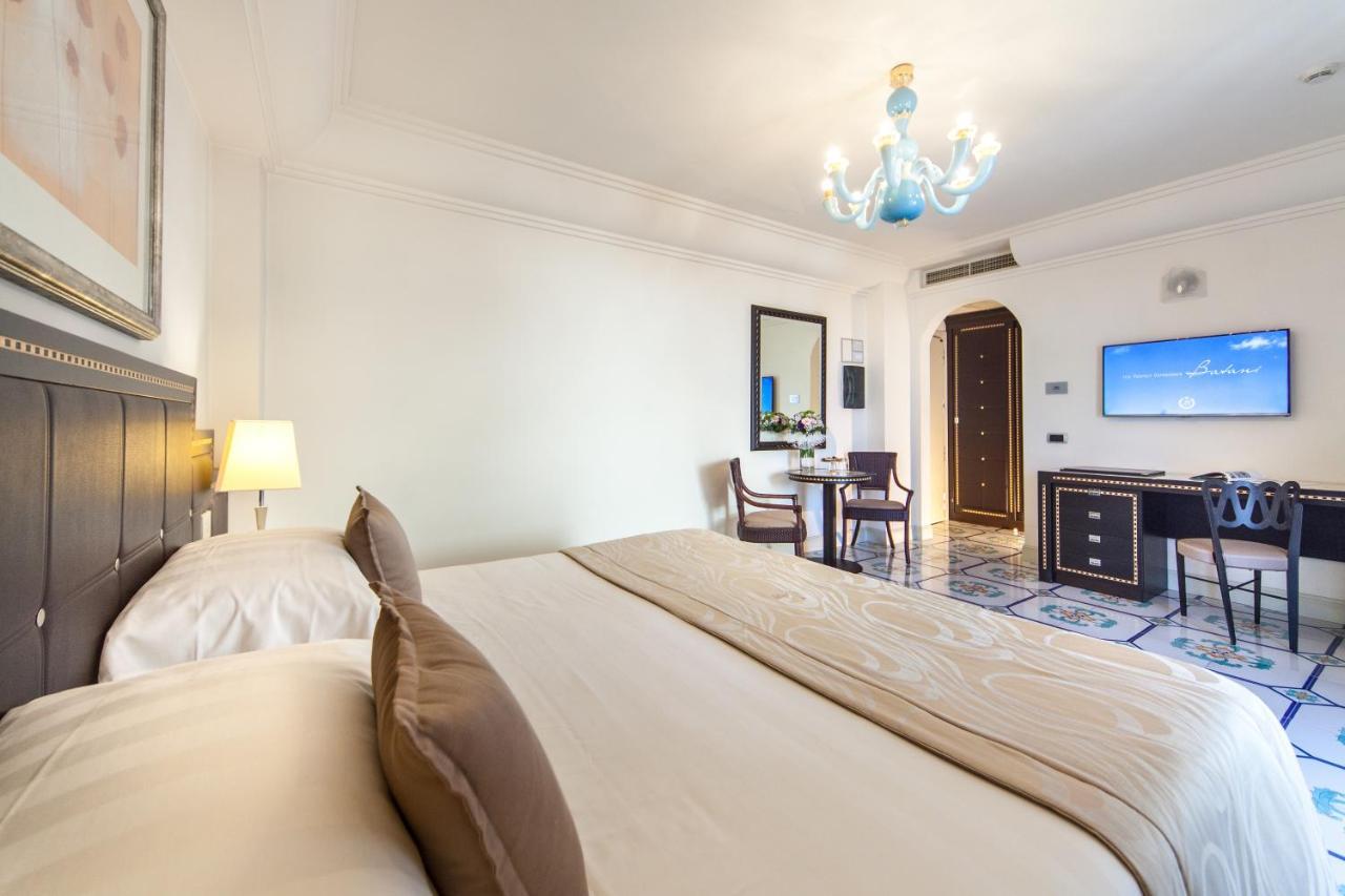 Palace Hotel Μιλάνο Μαριτίμα Εξωτερικό φωτογραφία